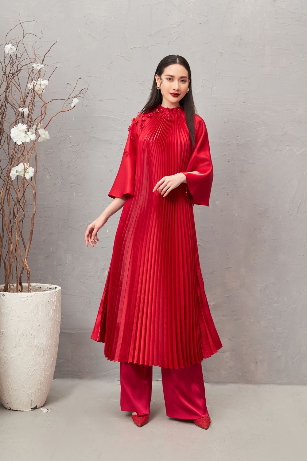Katelyn Pleated Ao Dai