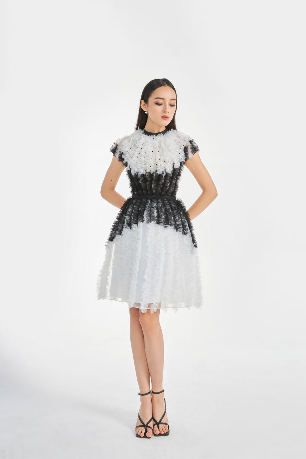 Rihanna Black and White Ruffle Dress | Mini Dress Rihanna Black and White Ruffle Dress | Mini Dress