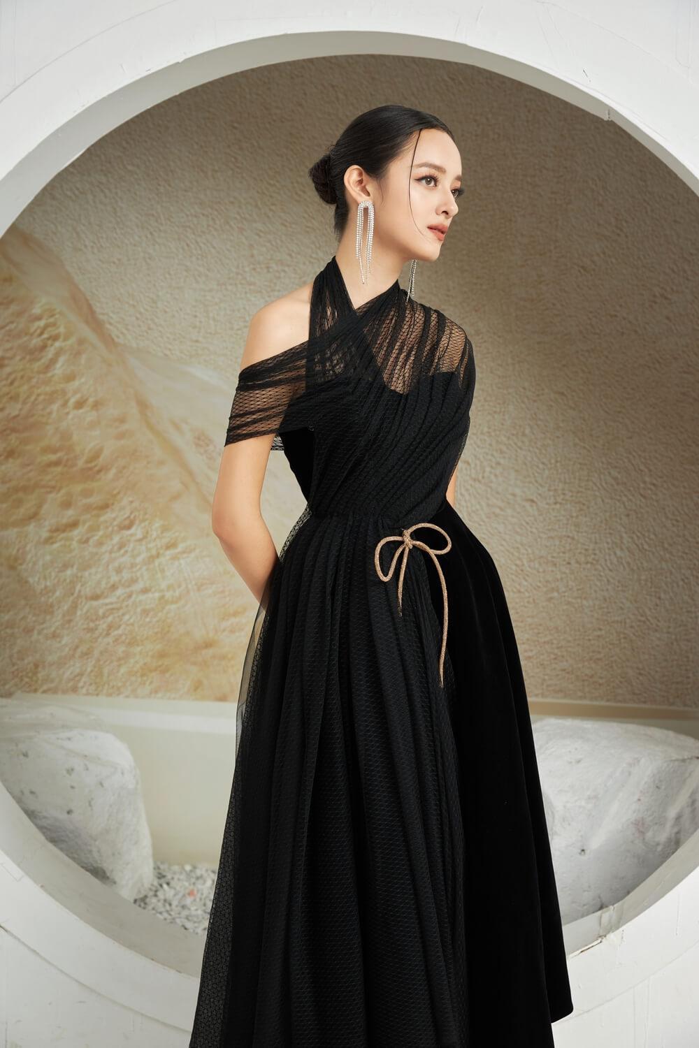 Leslie Cross Over Flap Dress