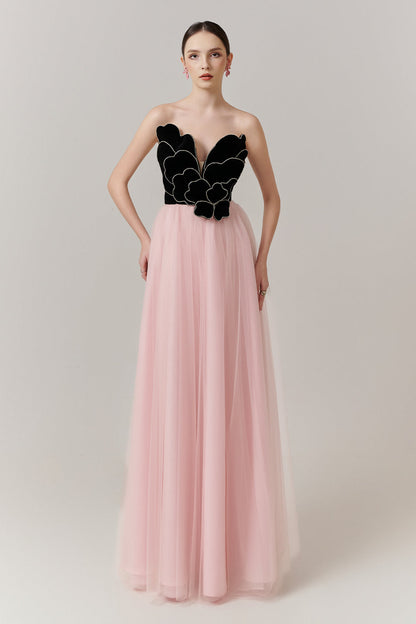 Crimson Sweetheart Applique Maxi Dress