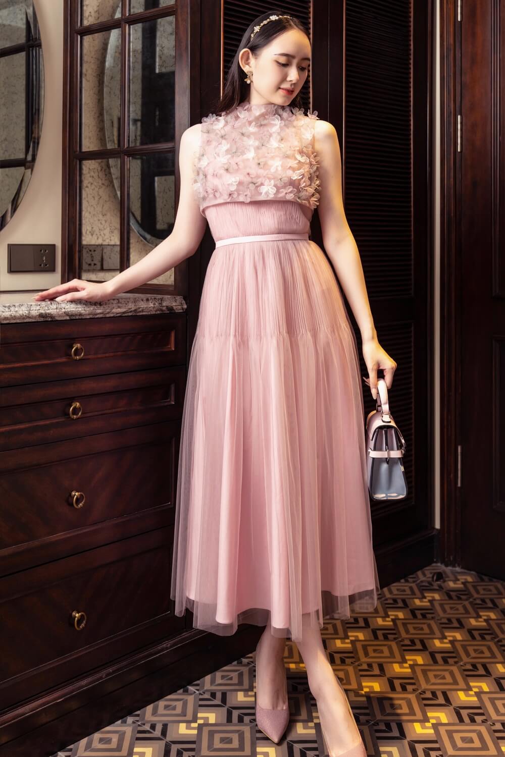 Lewis Sleeveless Dress 