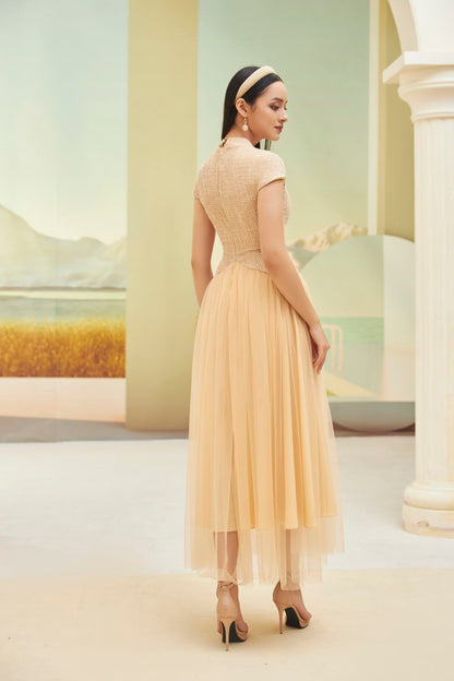Nomi V-Neck Midi Dress 