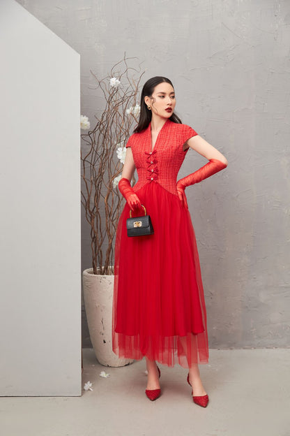 Nomi V-Neck Midi Dress 