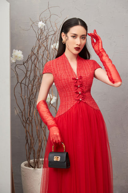 Nomi V-Neck Midi Dress 