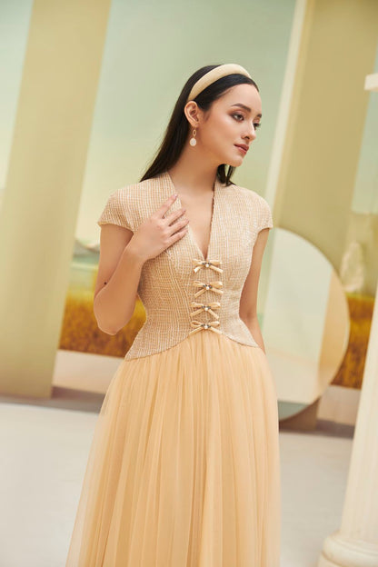 Nomi V-Neck Midi Dress 