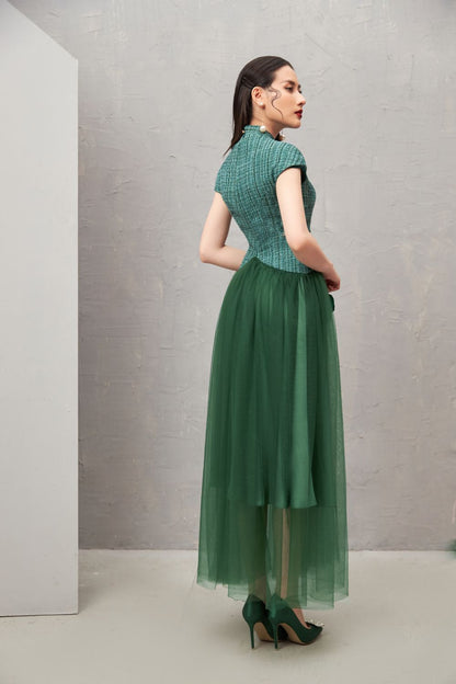 Nomi V-Neck Midi Dress 