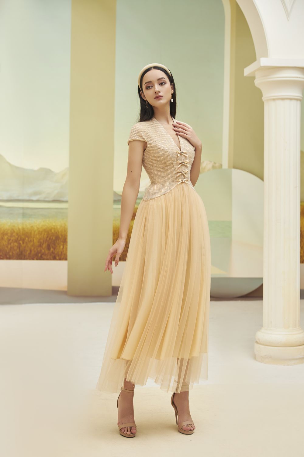 Nomi V-Neck Midi Dress 