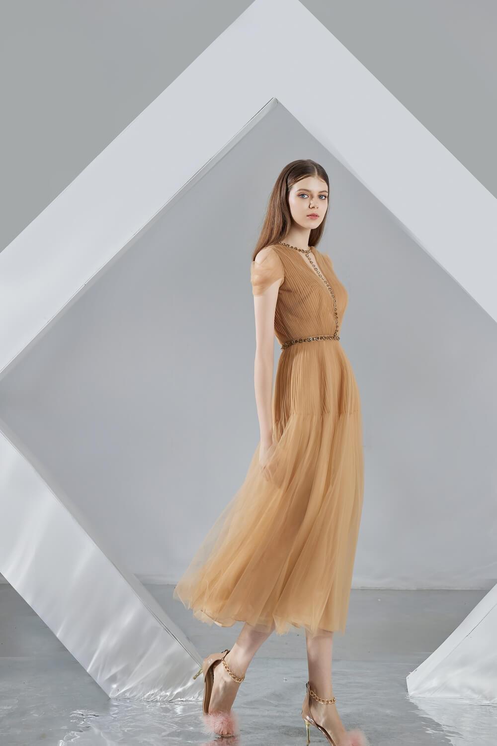 Florence A-line Puffy Sleeved Organza Midi Dress