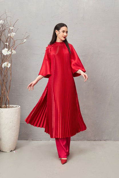 Katelyn Pleated Ao Dai